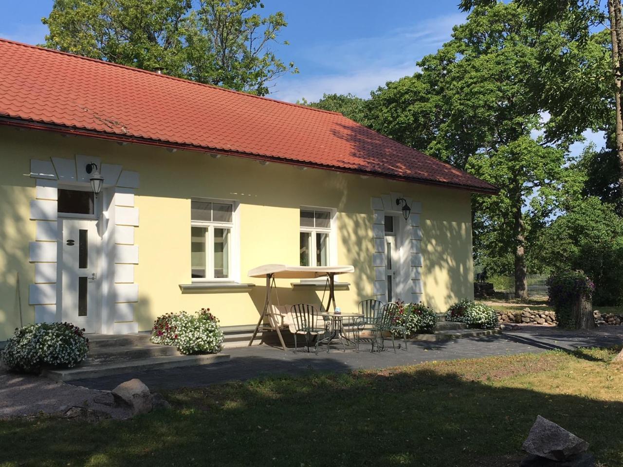Paslepa Mois Apartment Exterior photo